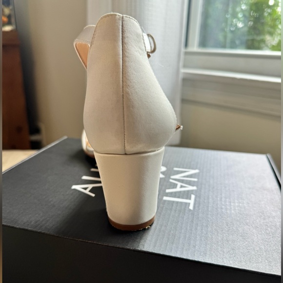 Naturalizer Vera Dress Sandal Heel 9.5W / Peal White Satin - Picture 8 of 12